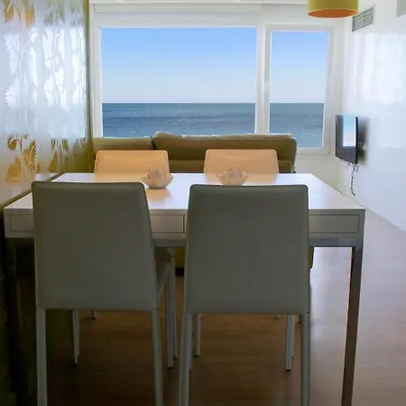 아파트 Apartamento Unico En La Carihuela 토레몰리노스